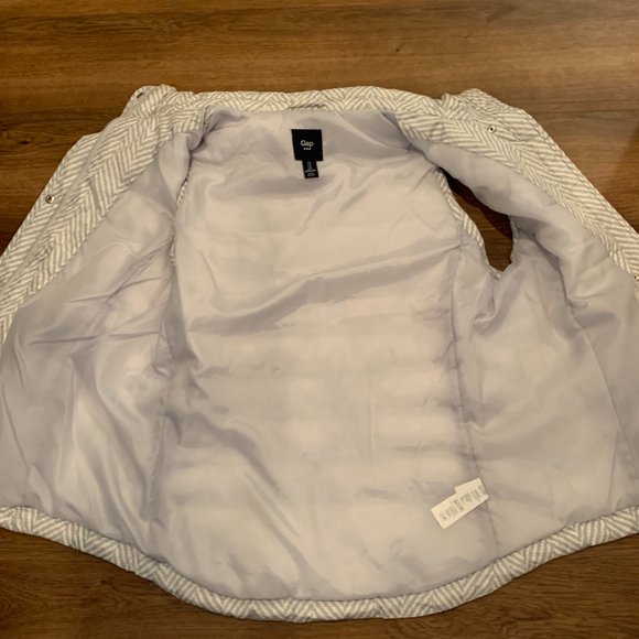 Gap Puffer Vest Size Small - Picture 3 of 4
